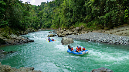 7-Day Costa Rica Adventure With the Pacuare River