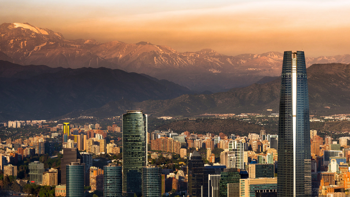 4-Day Ultimate Santiago Layover: From City and Coast