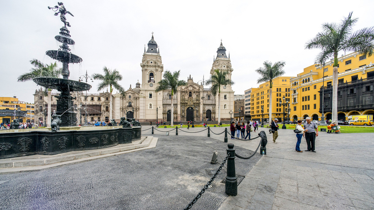 1-Day Lima City Tour