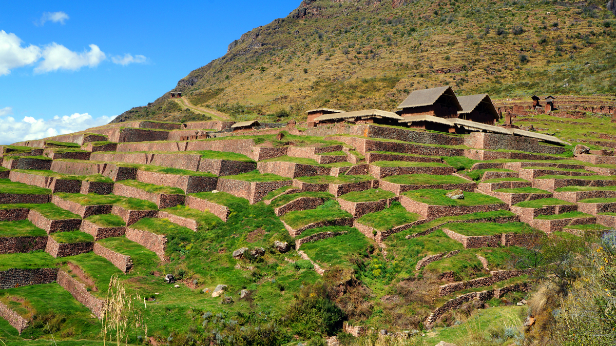 1-Day Huchuy Qosqo Hike near Cusco