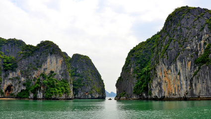 16-Day Southeast Asia Explorer: Thailand, Laos, Vietnam, Cambodia