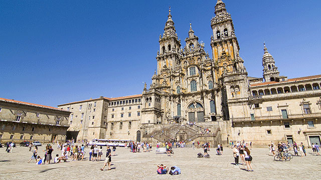 wp-content/uploads/itineraries/Camino/camino-santiago-compostela.jpg