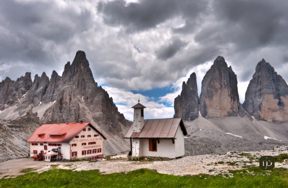 wp-content/uploads/itineraries/Dolomites/dolomites-rifugio-1.jpg