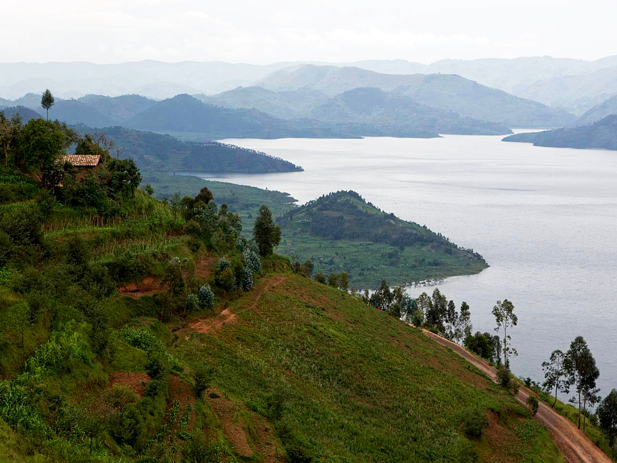 wp-content/uploads/itineraries/Uganda/rwanda-countryside-1.jpg
