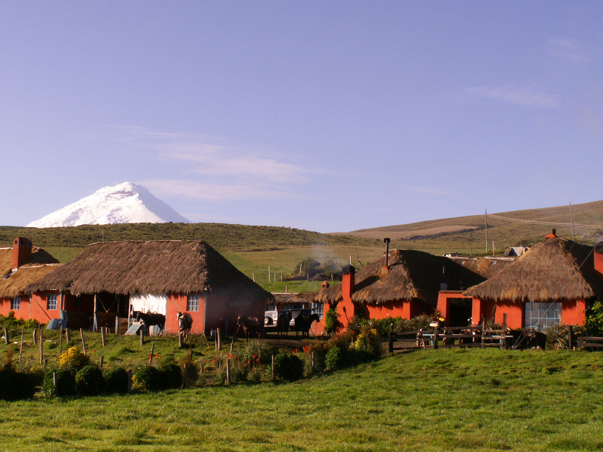 wp-content/uploads/lodging/Ecuador/Cotopaxi/porvenir-outside-2.jpg